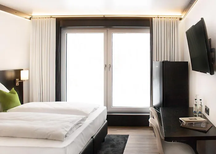 Kng By Wmm Hotel *